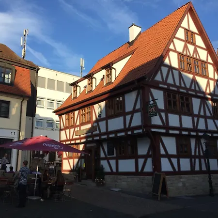 Mcmueller's Kemenate Mini-hôtel