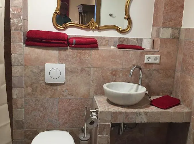 Mcmüller's Kemenate 3*